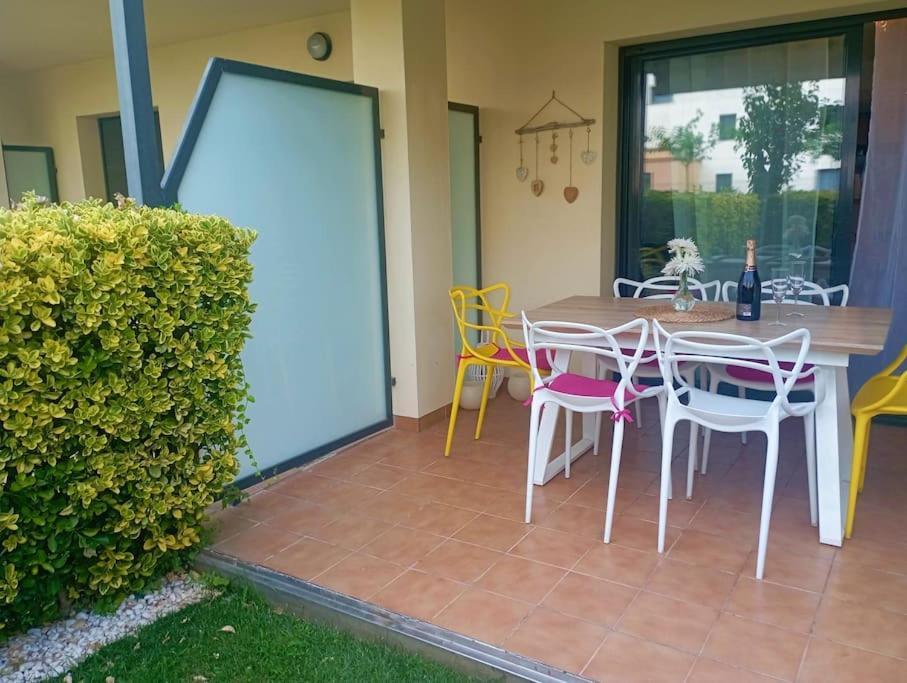 Apartamento En Primera Linea De Mar Roses Kültér fotó