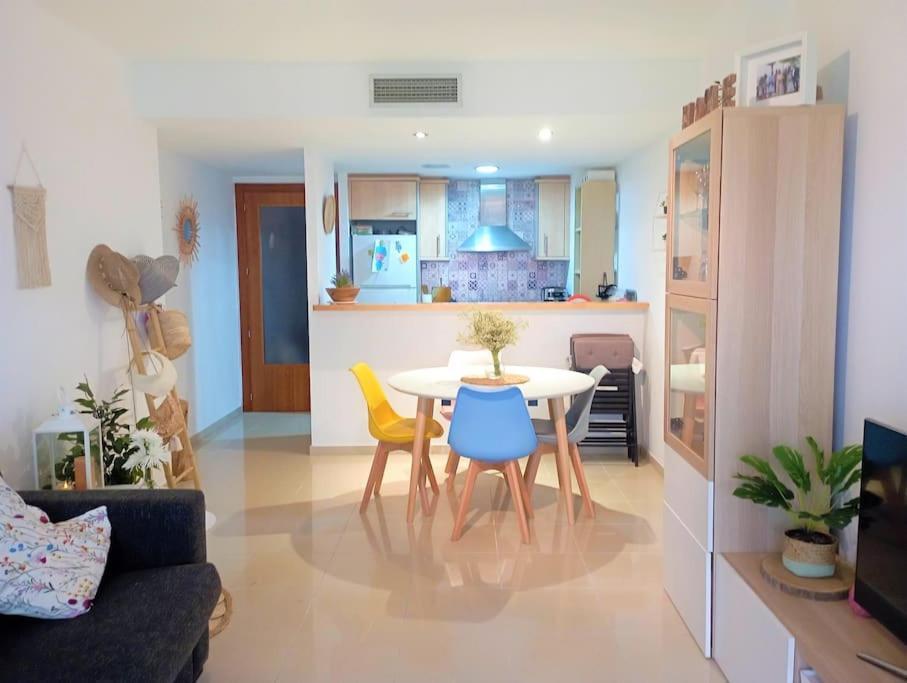 Apartamento En Primera Linea De Mar Roses Kültér fotó