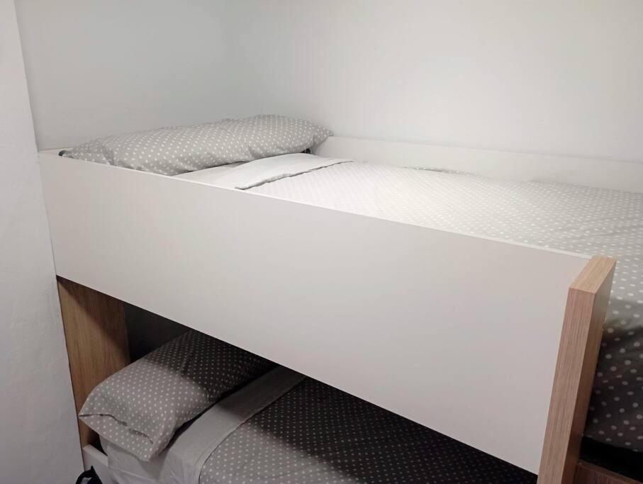 Apartamento En Primera Linea De Mar Roses Kültér fotó