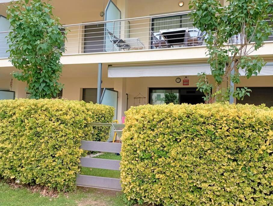 Apartamento En Primera Linea De Mar Roses Kültér fotó