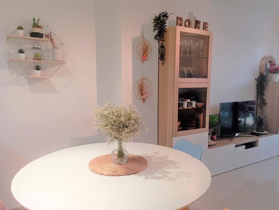Apartamento En Primera Linea De Mar Roses Kültér fotó