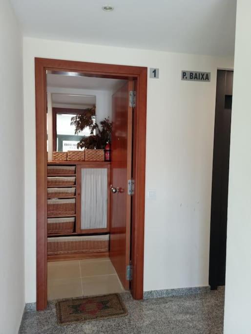 Apartamento En Primera Linea De Mar Roses Kültér fotó